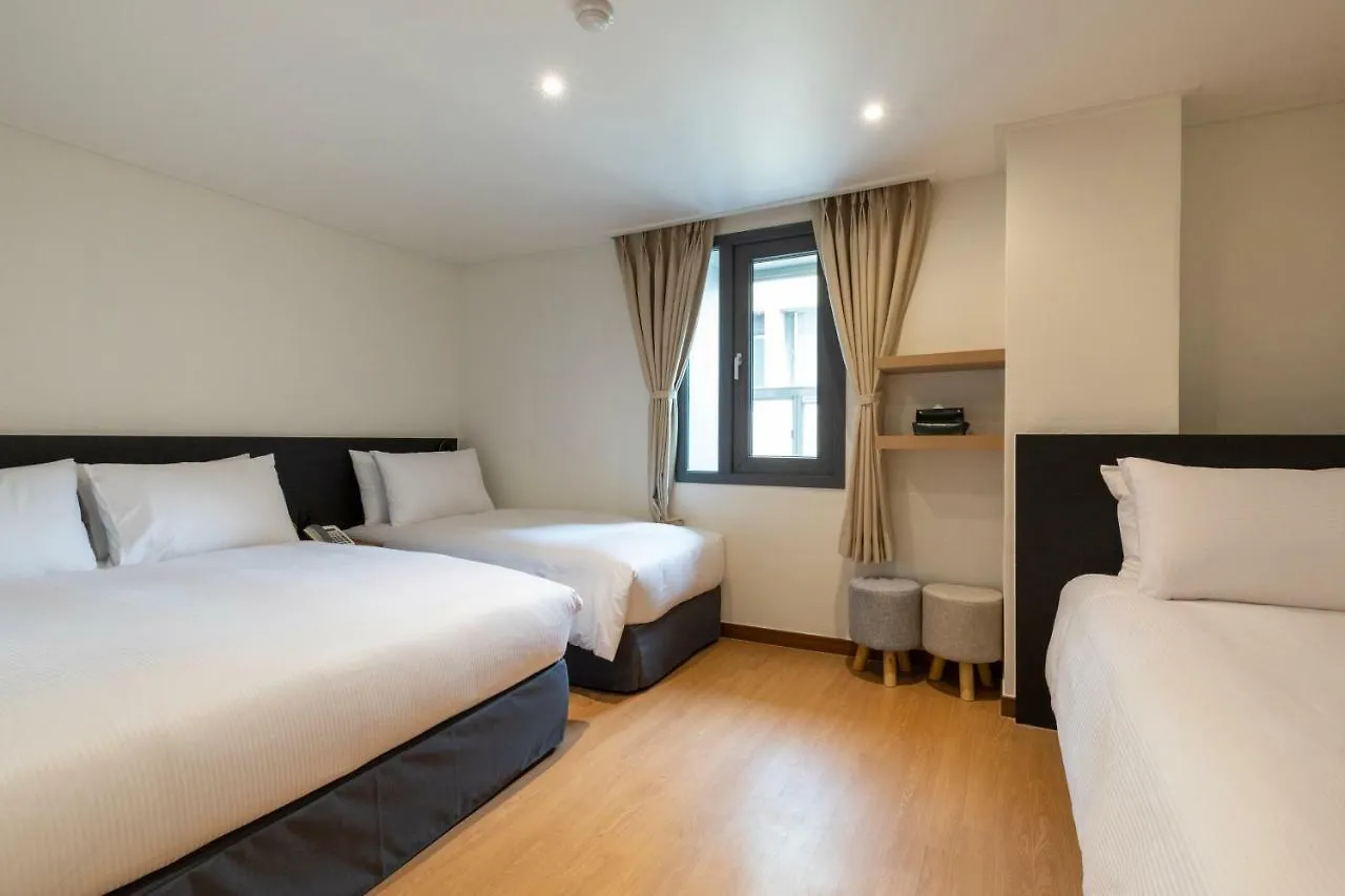 Hotel First Stay Myeongdong Seoel