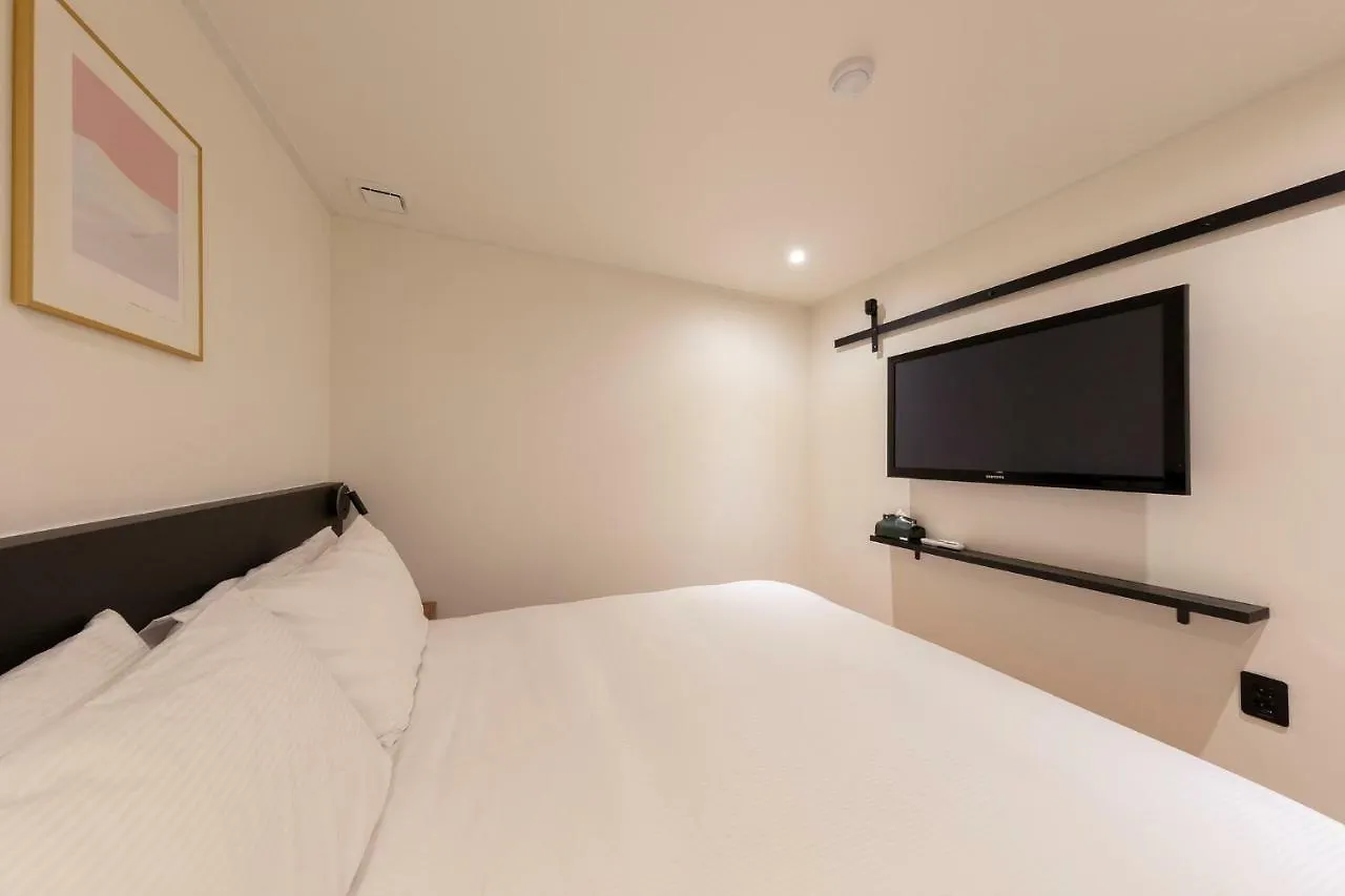 Hotel First Stay Myeongdong Seul