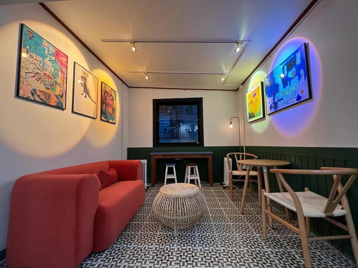Hotel First Stay Myeongdong Seoul 3*,
