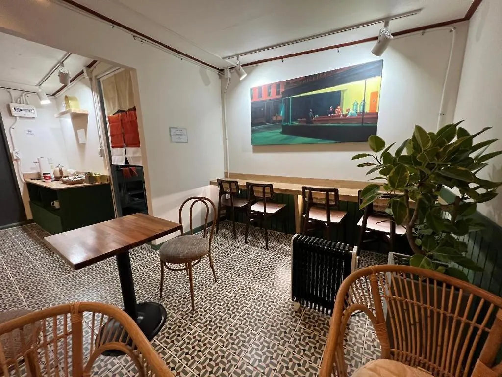 Hotel First Stay Myeongdong Seoul 3*,