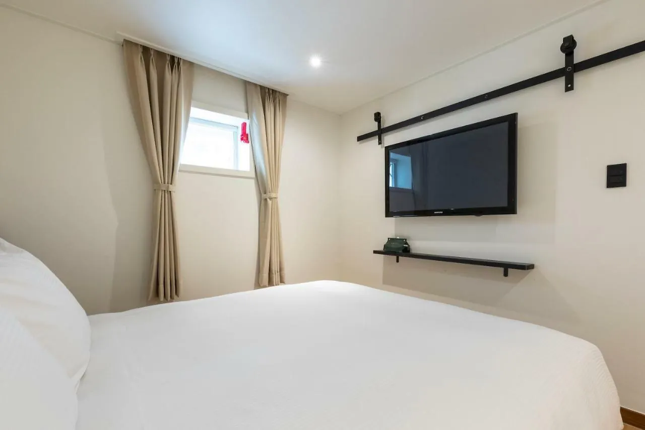 Hotel First Stay Myeongdong Seoul 3*,  South Korea