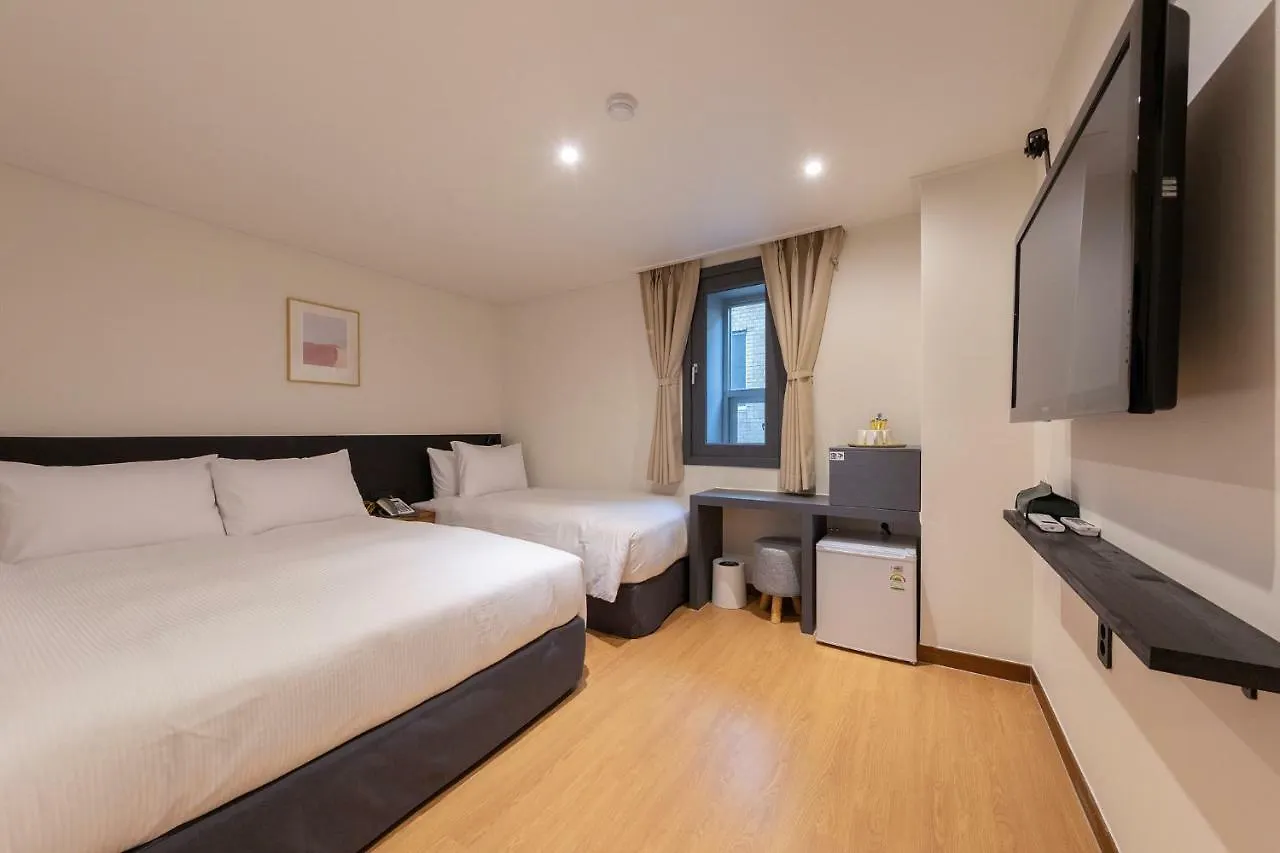 Hotel First Stay Myeongdong Seoul 3*,  South Korea